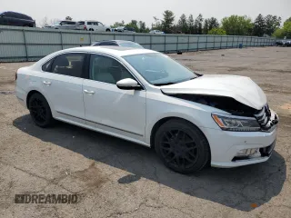 2017 Volkswagen Passat SE z VIN 1VWGT7A37HC032927, wystawiony jako Copart lot #60321125 z przebiegiem 208 231 mil mil oraz Szkoda całkowita • Salvage title. Historia ofert i sprzedaży dostępna na DreamBid. Obrazek 4.