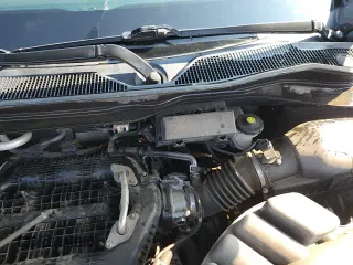 2019 Honda Pilot Touring 7-Passenger z VIN 5FNYF6H69KB092985, wystawiony jako Copart lot #69071955 z przebiegiem 128 915 mil mil oraz Szkoda całkowita • Salvage title. Historia ofert i sprzedaży dostępna na DreamBid. Obrazek 14.