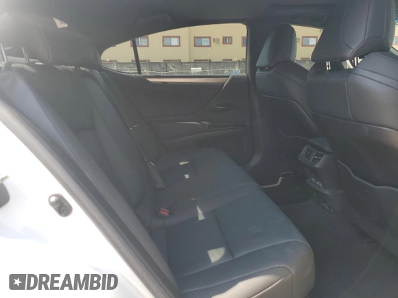 2023 Lexus ES 350 F Sport z VIN 58AJZ1B14PU157219, wystawiony jako Copart lot #57983705 z przebiegiem 29 716 mil mil oraz Nie do naprawy • Non repairable. Historia ofert i sprzedaży dostępna na DreamBid. Obrazek 10.