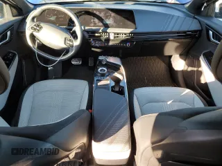 2022 Kia EV6 GT-Line with VIN KNDC4DLC5N5067573, listed as a Copart auction lot 80487894 with 34,293 mi miles and Salvage Title. Bid and sale history available at carsss.com. Image 8.