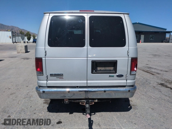 2010 Ford Econoline Passenger XL с VIN 1FBNE3BL4ADA68123, выставлен на аукционе Copart как лот 59915905 с пробегом 118 166 миль миль и Списание • Salvage title. История ставок и продаж доступна на DreamBid. Изображение 6.