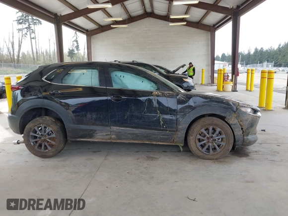 2024 Mazda CX-30 2.5 S with VIN 3MVDMBAM5RM633007, listed as a IAAI auction lot 42014511 with 11,895 mi miles. Bid and sale history available at carsss.com. Image 13.
