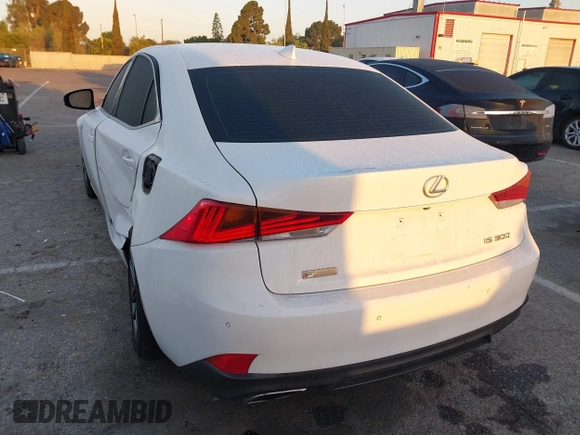2019 Lexus IS 300 с VIN JTHBA1D25K5094680, выставлен на аукционе IAAI как лот 42022405 с пробегом 74 680 миль миль и . История ставок и продаж доступна на DreamBid. Изображение 3.