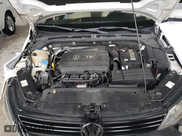 2014 Volkswagen Jetta Sedan SE w/Connectivity with VIN 3VWD07AJ2EM267322, listed as a Copart auction lot 88842615 with 116,141 mi miles and Salvage Title. Bid and sale history available at carsss.com. Image 11.