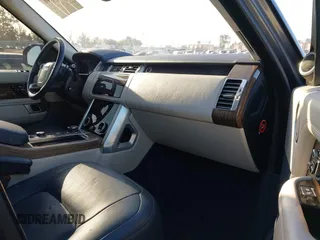 2019 Land Rover Range Rover with VIN SALGS5RE7KA527799, listed as a IAAI auction lot 41977040 with 38,231 mi miles. Bid and sale history available at carsss.com. Image 5.