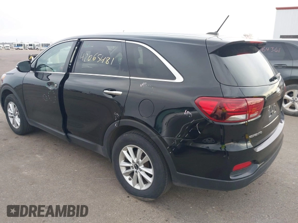 2019 Kia Sorento LX with VIN 5XYPG4A36KG558975, listed as a IAAI auction lot 42065481 with 49,867 mi miles and . Bid and sale history available at carsss.com. Image 3.