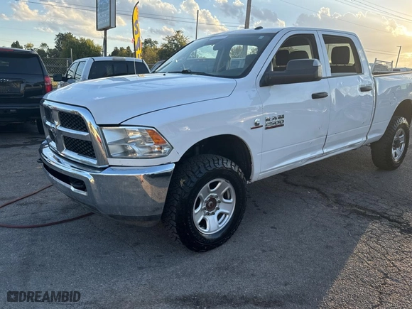 2018 Ram 2500 Tradesman with VIN 3C6UR5CL2JG315199, listed as a Copart auction lot 77906404 with 171,890 mi miles and Clean Title. Bid and sale history available at carsss.com. Image 2.
