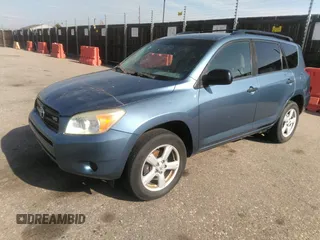 2007 Toyota RAV4 with VIN JTMBK33V676020269, listed as a IAAI auction lot 42121522 with 327,878 mi miles. Bid and sale history available at carsss.com. Image 2.