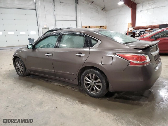 2015 Nissan Altima 2.5 S with VIN 1N4AL3AP7FN909833, listed as a Copart auction lot 50032535 with 119,922 mi miles and Salvage Title. Bid and sale history available at carsss.com. Image 2.