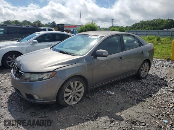 2010 Kia Forte SX с VIN KNAFW4A31A5242306, выставлен на аукционе Copart как лот 56427975 с пробегом 131 119 миль миль и Чистый • Clean title. История ставок и продаж доступна на DreamBid. Изображение 1.