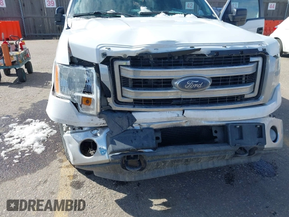 2013 Ford F-150 XL with VIN 1FTFW1ET3DKD37001, listed as a IAAI auction lot 41721169 with 137,271 mi miles. Bid and sale history available at carsss.com. Image 6.