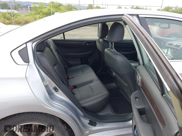 2015 Subaru Legacy Limited с VIN 4S3BNAL69F3008122, выставлен на аукционе IAAI как лот 42784063 с пробегом 106 149 миль миль и . История ставок и продаж доступна на DreamBid. Изображение 8.