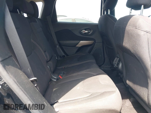 2017 Jeep Cherokee Latitude with VIN 1C4PJMCS7HD219932, listed as a IAAI auction lot 40131246 with 97,795 mi miles and . Bid and sale history available at DreamBid. Image 8.