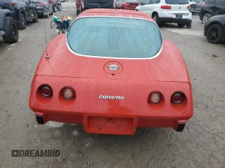 1978 Chevrolet Corvette z VIN 1Z8748S430085, wystawiony jako Copart lot #80958584 z przebiegiem 1 768 mil mil oraz Szkoda całkowita • Salvage title. Historia ofert i sprzedaży dostępna na DreamBid. Obrazek 10.