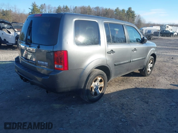2013 Honda Pilot LX with VIN 5FNYF4H25DB073872, listed as a IAAI auction lot 41901435 with 171,529 mi miles. Bid and sale history available at carsss.com. Image 4.