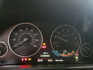 2015 BMW 3 Series 335i xDrive with VIN WBA3B9G53FNR93872, listed as a Copart auction lot 60105305 with 45,776 mi miles and Salvage title. Bid and sale history available at DreamBid. Image 9.