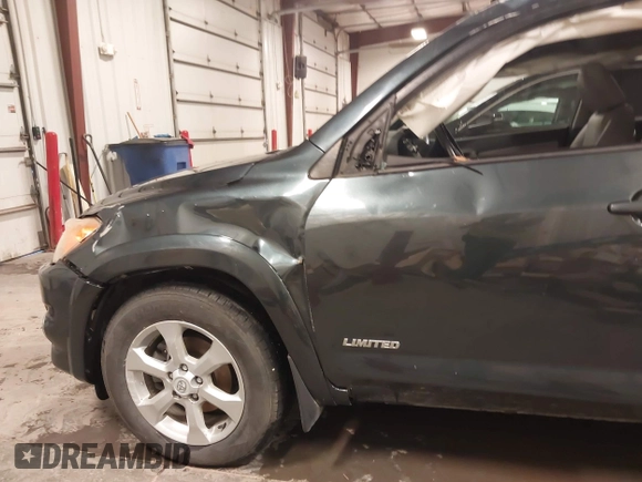 2011 Toyota RAV4 Ltd with VIN 2T3DK4DV6BW045404, listed as a IAAI auction lot 41052665 with 160,690 mi miles. Bid and sale history available at carsss.com. Image 13.