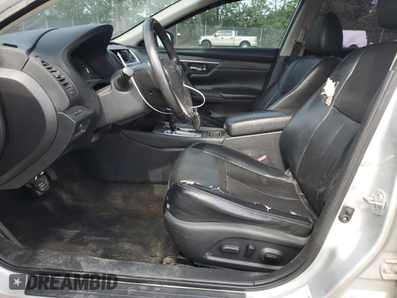 2017 Nissan Altima SL with VIN 1N4AL3AP3HC209841, listed as a Copart auction lot 57486595 with 200,668 mi miles and Salvage title. Bid and sale history available at DreamBid. Image 7.
