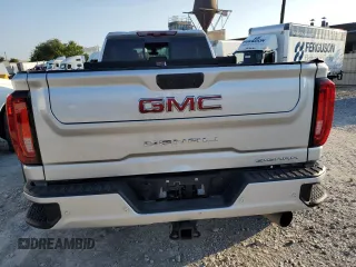 2022 GMC Sierra 3500HD Denali z VIN 1GT49WEY1NF311546, wystawiony jako Copart lot #69049904 z przebiegiem 32 844 mil mil oraz Szkody całkowita. Historia ofert i sprzedaży dostępna na DreamBid. Obrazek 6.
