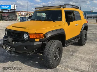 2008 Toyota FJ Cruiser with VIN JTEBU11F28K007078, listed as a Copart auction lot 78932804 with 184,271 mi miles and Clean Title. Bid and sale history available at carsss.com. Image 2.