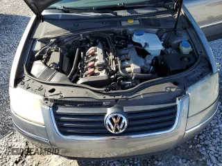 2005 Volkswagen Passat GLS with VIN WVWAD63B15P032060, listed as a Copart auction lot 86835504 with 314,372 mi miles and Salvage title. Bid and sale history available at DreamBid. Image 11.