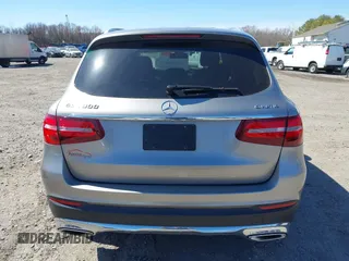 2019 Mercedes-Benz GLC 300 z VIN WDC0G4KB1KV128569, wystawiony jako IAAI lot #41822156 z przebiegiem 60 144 mil mil oraz . Historia ofert i sprzedaży dostępna na DreamBid. Obrazek 16.