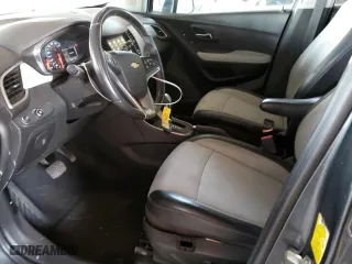 2019 Chevrolet Trax LT with VIN 3GNCJLSB7KL139422, listed as a Copart auction lot 51181665 with 109,069 mi miles and Clean Title. Bid and sale history available at carsss.com. Image 7.