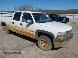 2001 Chevrolet Silverado 1500HD LS with VIN 1GCGC13U61F172302, listed as a IAAI auction lot 41764662 with 218,807 mi miles and . Bid and sale history available at DreamBid. Image 1.