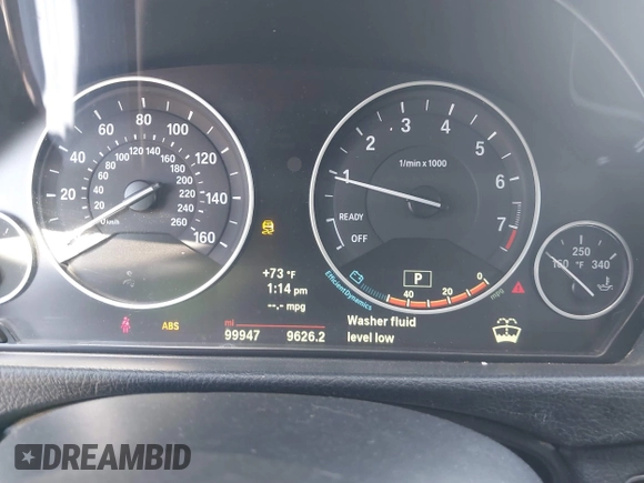 2014 BMW 3 Series 328i z VIN WBA3C1C55EK109483, wystawiony jako IAAI lot #41670180 z przebiegiem 99 947 mil mil oraz . Historia ofert i sprzedaży dostępna na DreamBid. Obrazek 7.