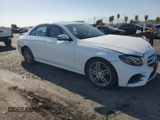 2017 Mercedes-Benz E 300 Luxury z VIN WDDZF4JB9HA139844, wystawiony jako Copart lot #57626695 z przebiegiem 27 377 mil mil oraz Szkoda całkowita • Salvage title. Historia ofert i sprzedaży dostępna na DreamBid. Obrazek 4.