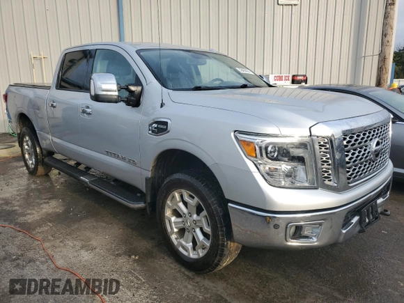 2016 Nissan Titan XD Platinum Reserve with VIN 1N6BA1F46GN513608, listed as a Copart auction lot 39489894 with 158,300 mi miles and Salvage Title. Bid and sale history available at carsss.com. Image 4.