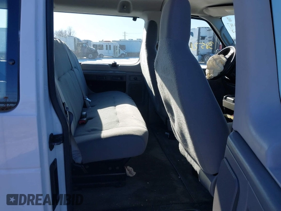 2012 Ford Econoline Passenger XL с VIN 1FBSS3BLXCDA01332, выставлен на аукционе IAAI как лот 38521947 с пробегом Не указан миль и . История ставок и продаж доступна на DreamBid. Изображение 8.