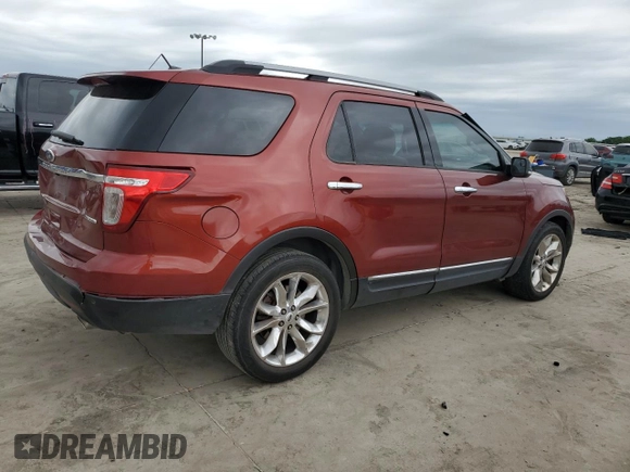 2014 Ford Explorer XLT with VIN 1FM5K7D8XEGA54182, listed as a Copart auction lot 55339475 with 211,975 mi miles and Salvage Title. Bid and sale history available at carsss.com. Image 3.