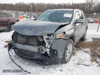 2021 Chevrolet Traverse LT Cloth with VIN 1GNERGKW0MJ245071, listed as a IAAI auction lot 41617513 with 33,270 mi miles. Bid and sale history available at carsss.com. Image 2.