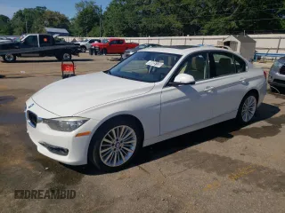 2012 BMW 3 Series 328i z VIN WBA3A5C54CF349885, wystawiony jako Copart lot #58085135 z przebiegiem 80 710 mil mil oraz Czysty tytuł • Clean title. Historia ofert i sprzedaży dostępna na DreamBid. Obrazek 1.