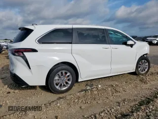 2024 Toyota Sienna LE with VIN 5TDKSKFC9RS145497, listed as a Copart auction lot 55567725 with 22,774 mi miles and Salvage title. Bid and sale history available at DreamBid. Image 3.