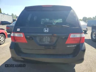 2005 Honda Odyssey EX-L z VIN 5FNRL38735B043791, wystawiony jako Copart lot #55844725 z przebiegiem 172 648 mil mil oraz Szkoda całkowita • Salvage title. Historia ofert i sprzedaży dostępna na DreamBid. Obrazek 6.