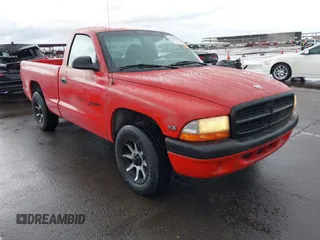 1998 Dodge Dakota SLT with VIN 1B7FL26X4WS650092, listed as a IAAI auction lot 41746225 with 207,706 mi miles. Bid and sale history available at carsss.com. Image 1.