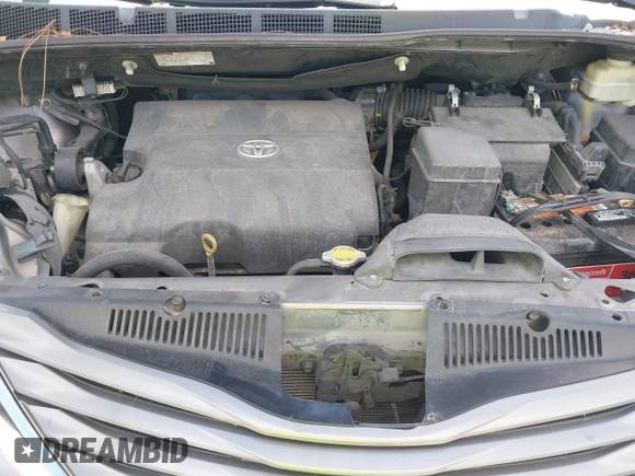 2014 Toyota Sienna XLE with VIN 5TDYK3DC0ES513076, listed as a IAAI auction lot 42724629 with 154,019 mi miles and . Bid and sale history available at DreamBid. Image 10.
