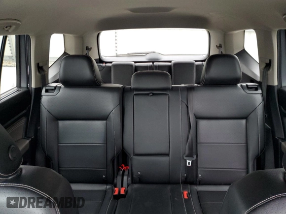 2022 Volkswagen Atlas SE z VIN 1V2LP2CA0NC543894, wystawiony jako Copart lot #42043095 z przebiegiem 56 738 mil mil oraz Czysty tytuł • Clean title. Historia ofert i sprzedaży dostępna na DreamBid. Obrazek 10.