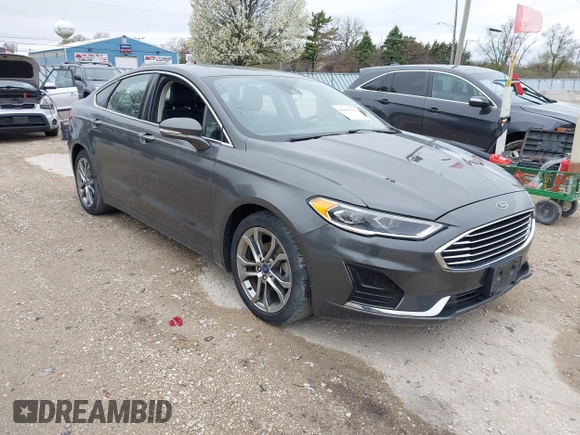 2019 Ford Fusion SEL with VIN 3FA6P0CDXKR129411, listed as a IAAI auction lot 42082323 with 126,048 mi miles and . Bid and sale history available at DreamBid. Image 1.
