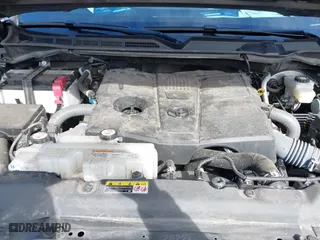 2022 Toyota Tundra 2WD Limited with VIN 5TFJA5AB7NX011302, listed as a IAAI auction lot 41400983 with 93,747 mi miles. Bid and sale history available at carsss.com. Image 10.