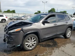 2018 Jeep Cherokee Latitude with VIN 1C4PJMCX3JD586604, listed as a Copart auction lot 59128315 with 100,892 mi miles and Salvage title. Bid and sale history available at DreamBid. Image 1.