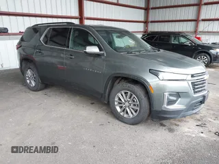 2022 Chevrolet Traverse LT Cloth z VIN 1GNEVGKW5NJ133220, wystawiony jako IAAI lot #42224191 z przebiegiem 97 309 mil mil oraz . Historia ofert i sprzedaży dostępna na DreamBid. Obrazek 1.