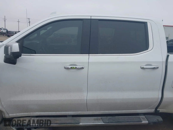 2020 Chevrolet Silverado 1500 LTZ with VIN 1GCUYGED8LZ160478, listed as a IAAI auction lot 41549668 with 81,460 mi miles and . Bid and sale history available at DreamBid. Image 14.