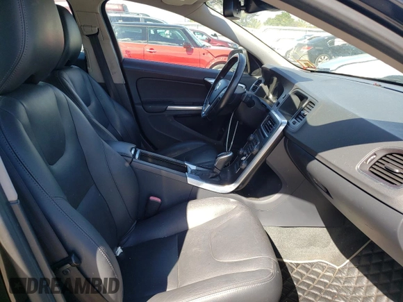 2015 Volvo S60 T5 Premier with VIN YV1612TB5F1312389, listed as a Copart auction lot 61200192 with 81,077 mi miles. Bid and sale history available at carsss.com. Image 5.