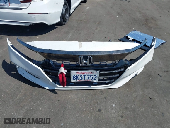 2019 Honda Accord Sedan Sport 1.5T with VIN 1HGCV1F31KA086357, listed as a IAAI auction lot 41801323 with Not Provided miles. Bid and sale history available at carsss.com. Image 18.