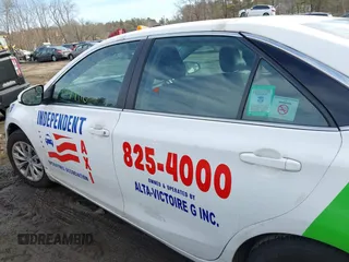 2017 Toyota Camry Hybrid LE with VIN 4T1BD1FK3HU206313, listed as a IAAI auction lot 41479110 with 416,578 mi miles. Bid and sale history available at carsss.com. Image 14.