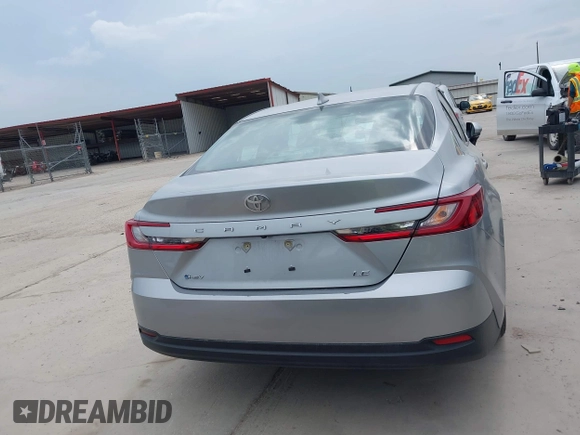 2025 Toyota Camry LE with VIN 4T1DAACK5SU000942, listed as a IAAI auction lot 42144009 with 23,505 mi miles and . Bid and sale history available at DreamBid. Image 16.