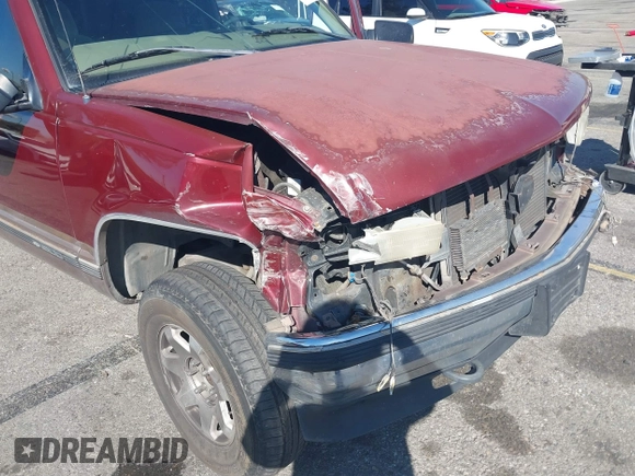 1997 Chevrolet Silverado 1500 with VIN 1GCEK19R4VE261195, listed as a IAAI auction lot 41637380 with 221,662 mi miles and . Bid and sale history available at DreamBid. Image 6.
